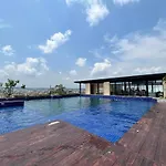 Luxurious Modern Apartment Pollux Meisterstadt